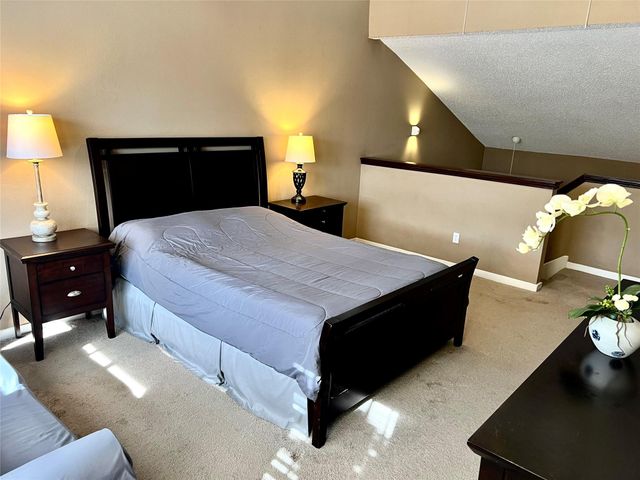 1962 Augusta Drive, Houston, TX 77057