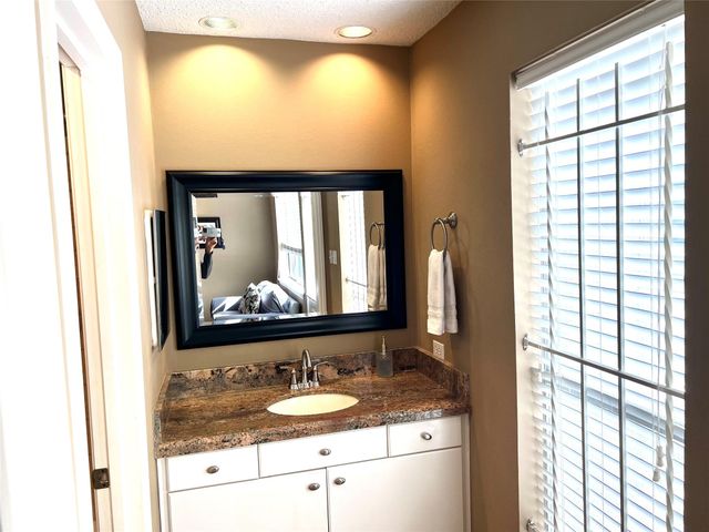 1962 Augusta Drive, Houston, TX 77057