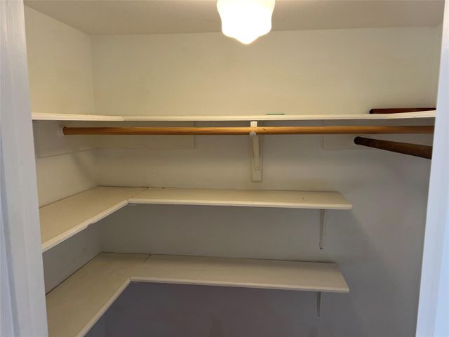 1962 Augusta Drive, Houston, TX 77057