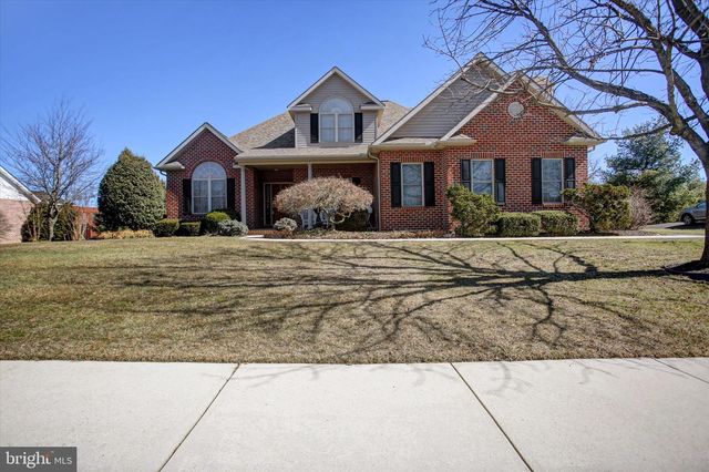 1634 MAJESTIC DRIVE, Chambersburg, PA 17202