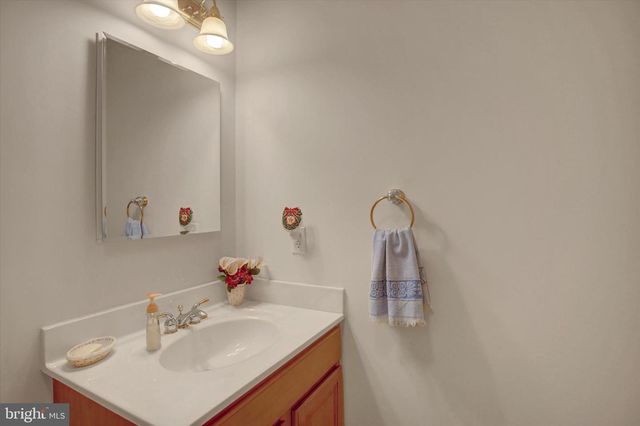 1634 MAJESTIC DRIVE, Chambersburg, PA 17202