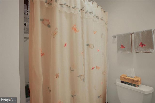 1634 MAJESTIC DRIVE, Chambersburg, PA 17202