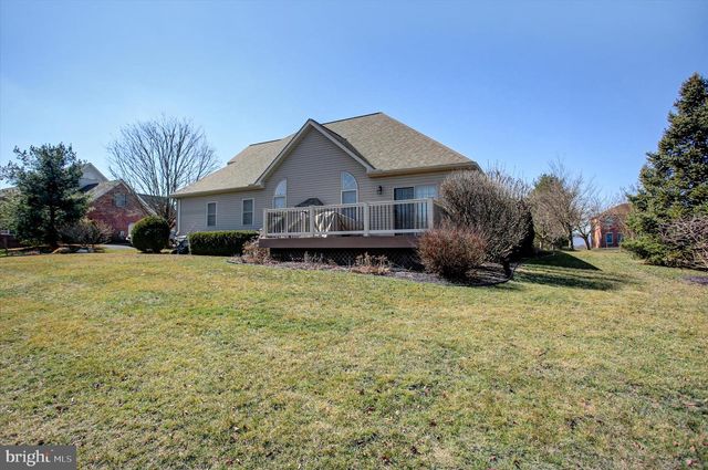 1634 MAJESTIC DRIVE, Chambersburg, PA 17202