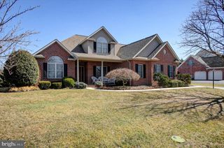 1634 MAJESTIC DRIVE, Chambersburg, PA 17202