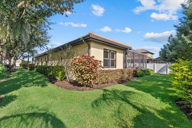 2422 63RD AVENUE E, Ellenton, FL 34222