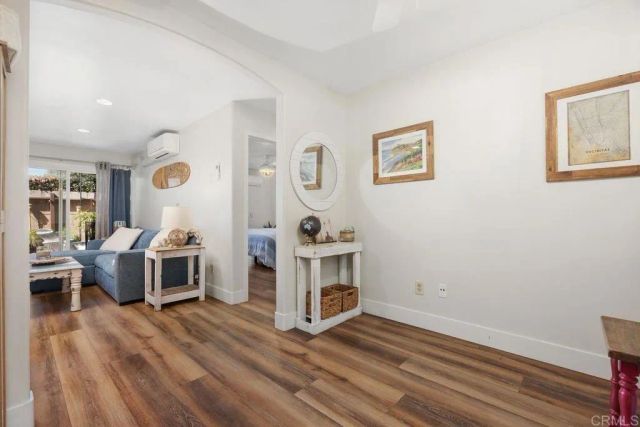 405 Requeza Street H9, Encinitas, CA 92024