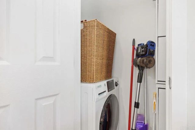 405 Requeza Street H9, Encinitas, CA 92024