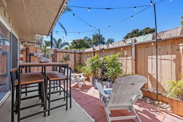 405 Requeza Street H9, Encinitas, CA 92024