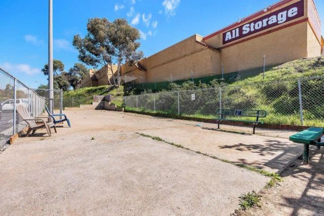 405 Requeza Street H9, Encinitas, CA 92024