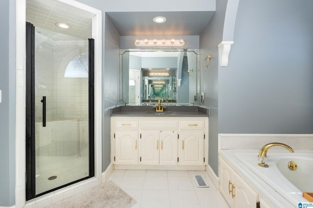 3020 HOLLON COURT, Oxford, AL 36203