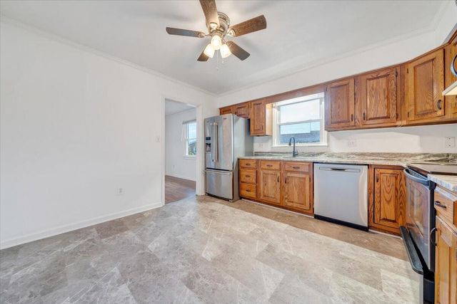 5932 Dairy RD, Roanoke, VA 24019