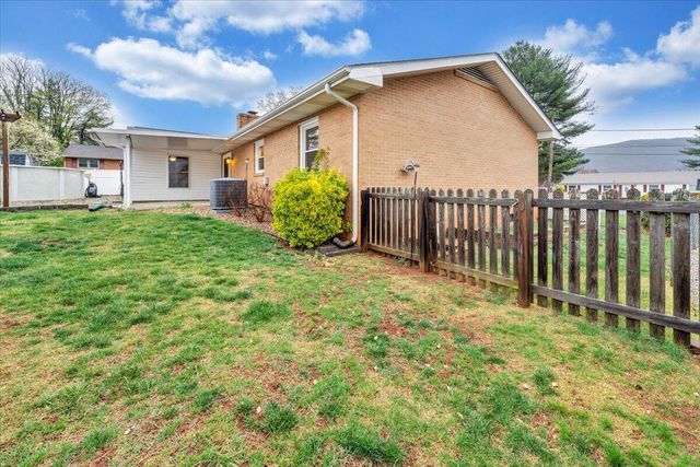 5932 Dairy RD, Roanoke, VA 24019