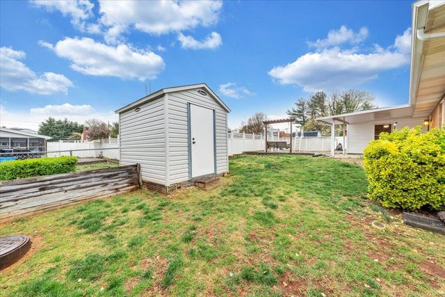 5932 Dairy RD, Roanoke, VA 24019