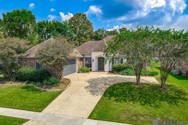 7015 Rose Hill Dr, Baton Rouge, LA 70817
