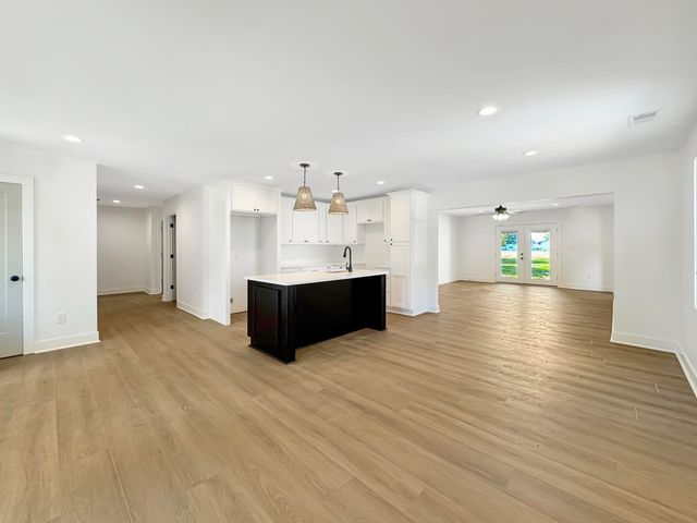 1020 Jeffries Lane, Hustonville, KY 40437