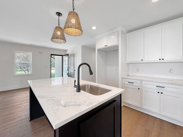 1020 Jeffries Lane, Hustonville, KY 40437