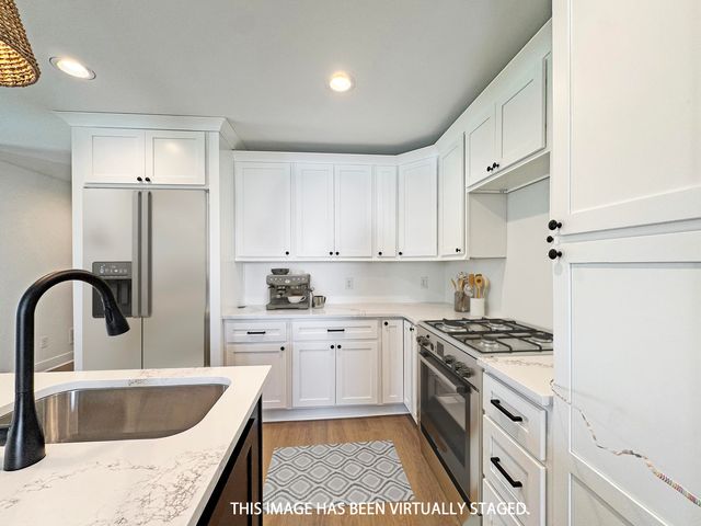 1020 Jeffries Lane, Hustonville, KY 40437