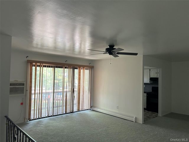 284 Sneden Place W 284, Spring Valley, NY 10977