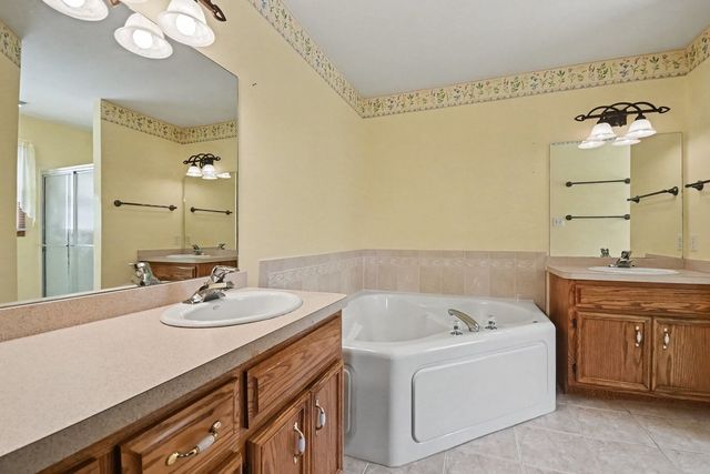 26605 S Jacob Drive, Channahon, IL 60410