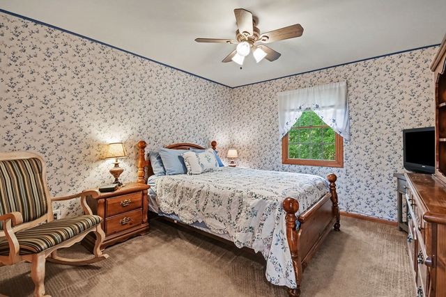 26605 S Jacob Drive, Channahon, IL 60410