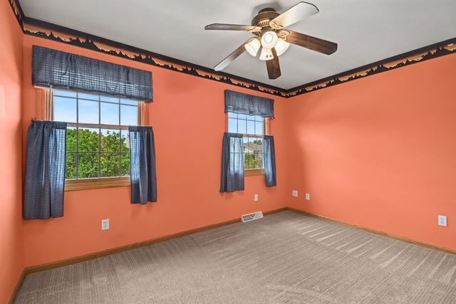 26605 S Jacob Drive, Channahon, IL 60410