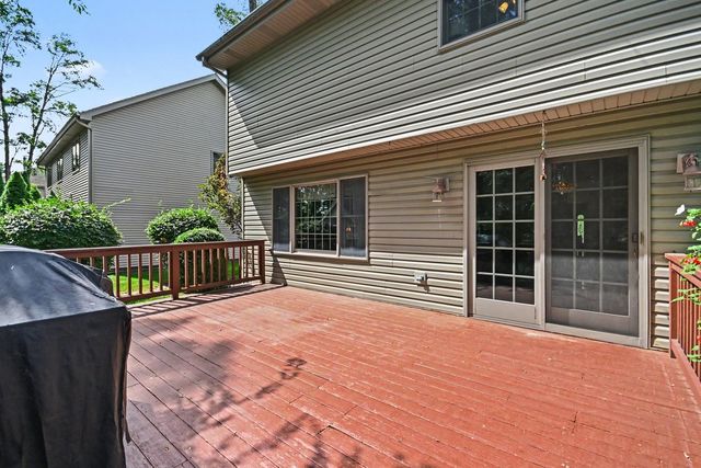 26605 S Jacob Drive, Channahon, IL 60410