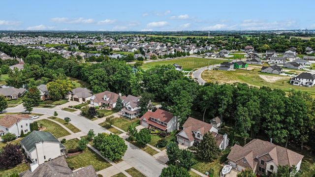 26605 S Jacob Drive, Channahon, IL 60410