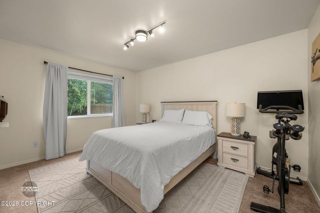 7515 White Hawk Drive, Anchorage, AK 99507