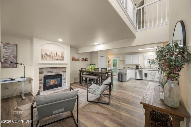 7515 White Hawk Drive, Anchorage, AK 99507
