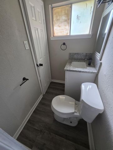 10922 Lockgate Lane, Houston, TX 77048