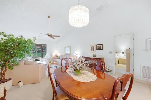 6089 CLUBSIDE DRIVE 7686, Sarasota, FL 34243