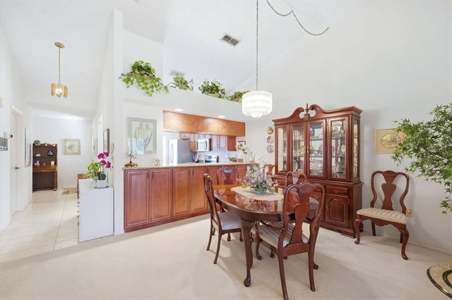 6089 CLUBSIDE DRIVE 7686, Sarasota, FL 34243