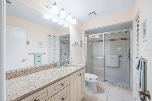 6089 CLUBSIDE DRIVE 7686, Sarasota, FL 34243