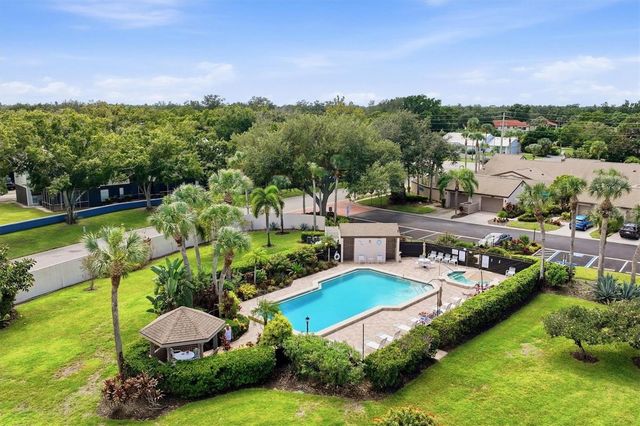 6089 CLUBSIDE DRIVE 7686, Sarasota, FL 34243