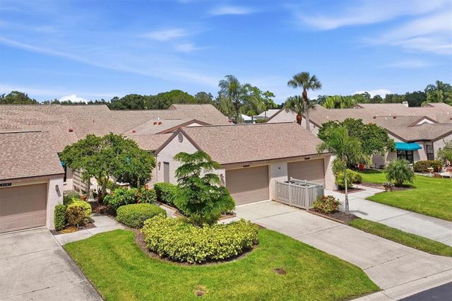 6089 CLUBSIDE DRIVE 7686, Sarasota, FL 34243