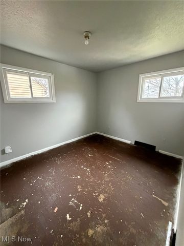 4180 E 148th Street, Cleveland, OH 44128