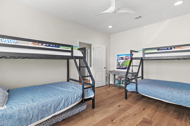 1402 E Baytowne Avenue, Miramar Beach, FL 32550