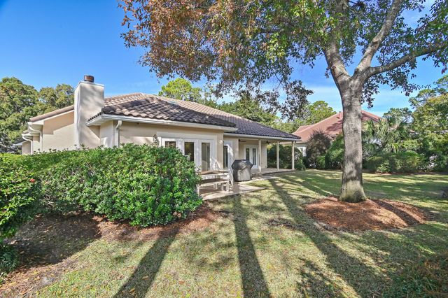 1402 E Baytowne Avenue, Miramar Beach, FL 32550