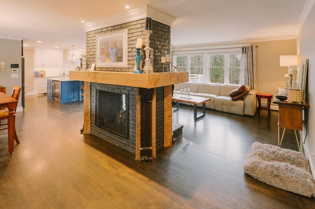 1 Bona Vista Drive, Bow, NH 03304