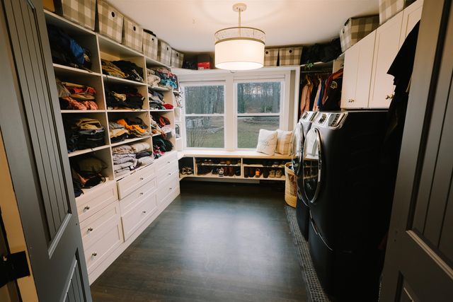 1 Bona Vista Drive, Bow, NH 03304