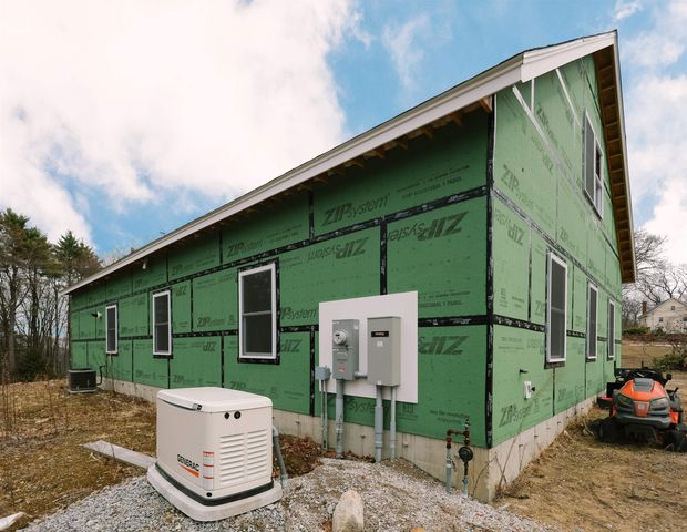 1 Bona Vista Drive, Bow, NH 03304