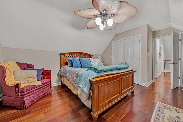 2310 Green Knoll LN, Vinton, VA 24179