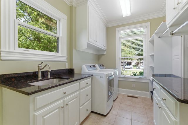 9429 Weatherly Dr, Brentwood, TN 37027