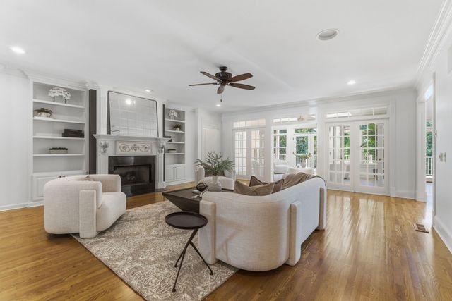 9429 Weatherly Dr, Brentwood, TN 37027