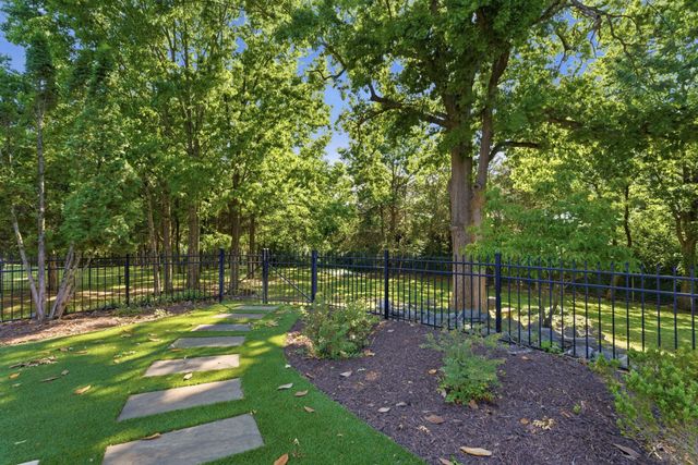 9429 Weatherly Dr, Brentwood, TN 37027
