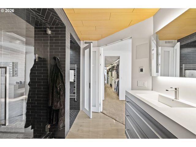 1500 Sw 5TH Ave 1101, Portland, OR 97201