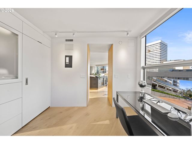 1500 Sw 5TH Ave 1101, Portland, OR 97201