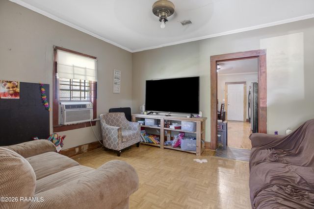 713 St. Jude Avenue, New Iberia, LA 70560