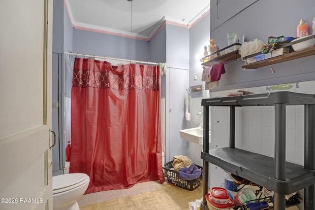 713 St. Jude Avenue, New Iberia, LA 70560