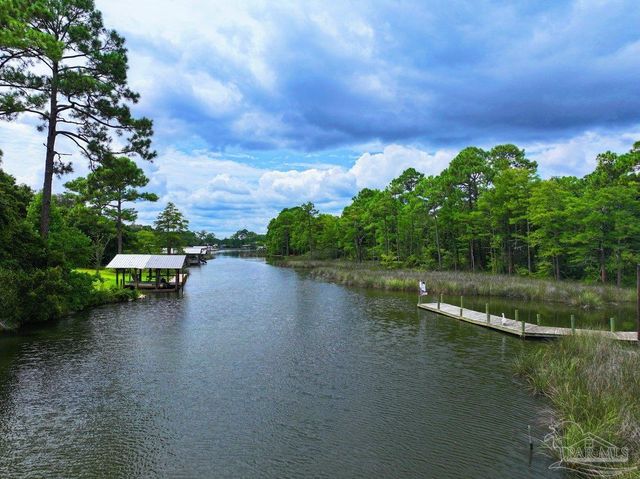 12535 Ophelia Dr, Pensacola, FL 32506